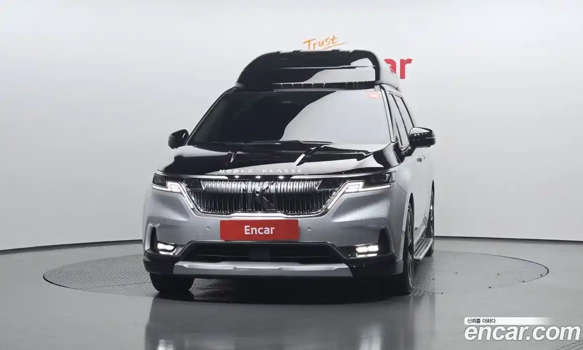 Kia Canival 2023 3.5 Автомат в Москве № 613100, фото 3