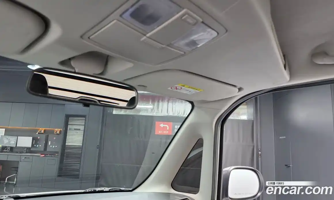 Kia Ray 2023 1.0 Автомат в Москве № 613117, фото 16