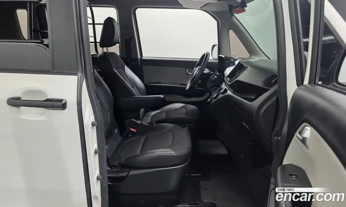 Kia Ray 2023 1.0 Автомат в Москве № 613117, фото 9