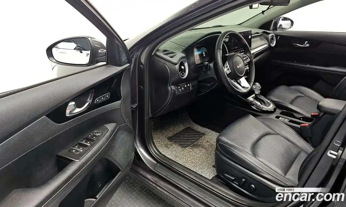 Kia K3 2022 1.6 Автомат в Москве № 613170, фото 11