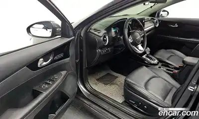 Kia K3 2022 1.6 Автомат в Москве № 613170, миниатюра 11