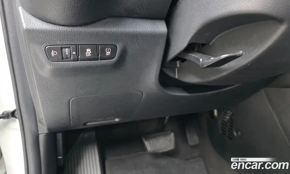 Kia Morning 2023 1.0 Автомат в Москве № 613173, фото 19