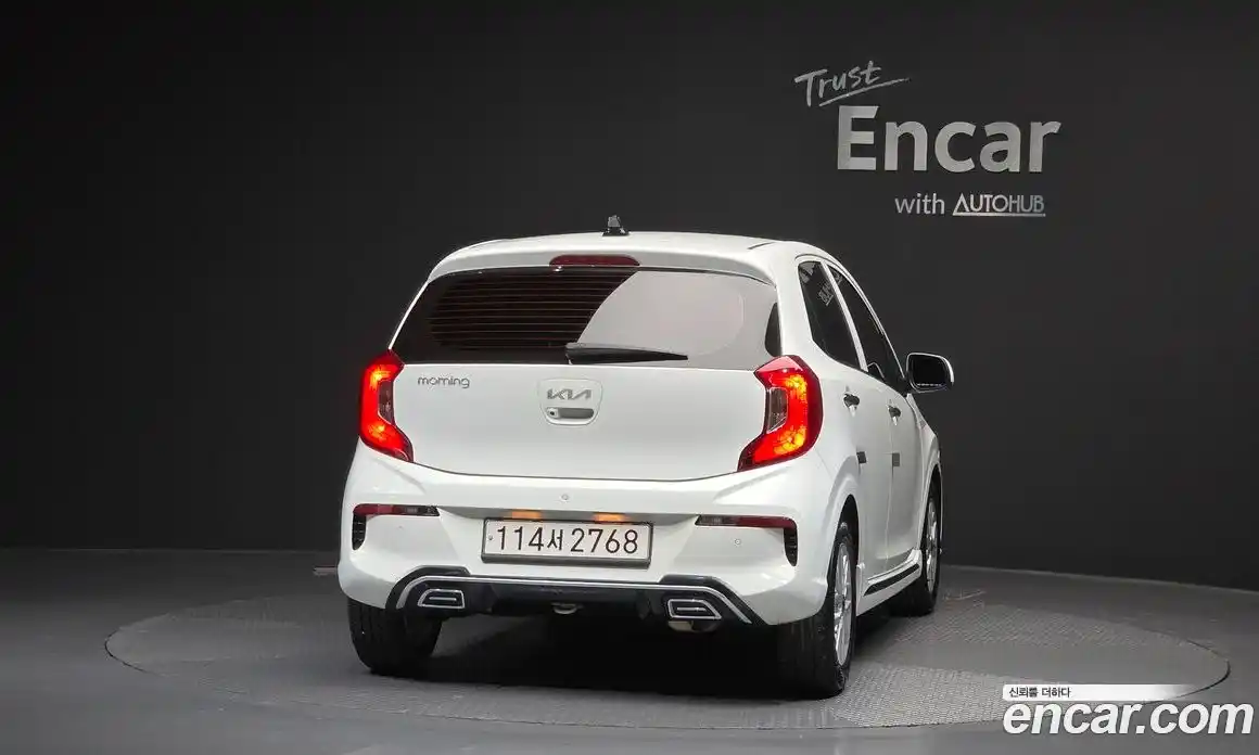 Kia Morning 2023 1.0 Автомат в Москве № 613173, фото 4