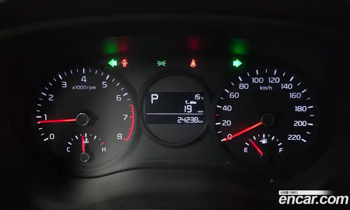 Kia Morning 2023 1.0 Автомат в Москве № 613173, фото 8