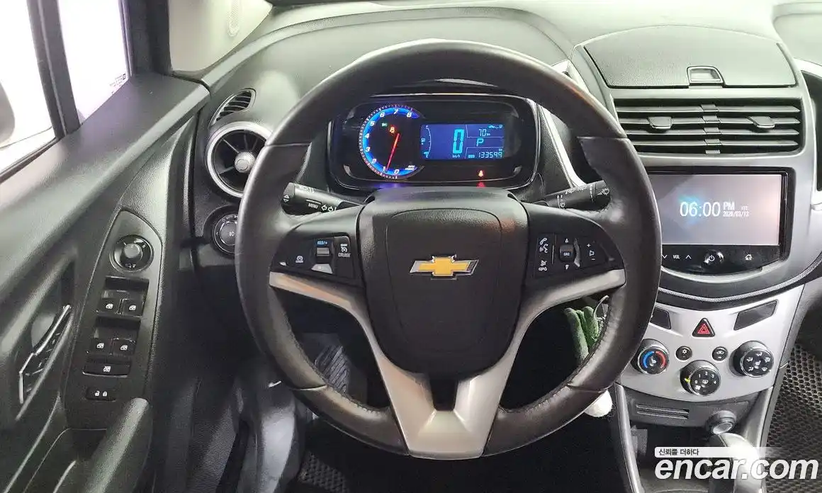 Chevrolet Trax 2014 1.4 Автомат в Москве № 613278, фото 13