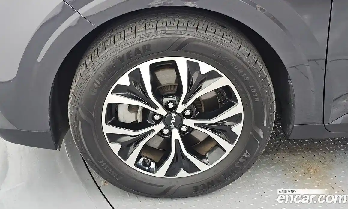 Kia Canival 2023 2.2 Автомат в Москве № 613822, фото 5