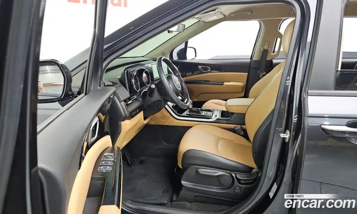 Kia Canival 2023 2.2 Автомат в Москве № 613822, фото 10