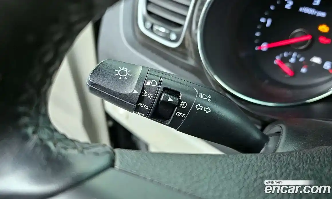 Kia Canival 2020 2.2 Автомат в Москве № 614035, фото 18