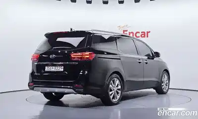 Kia Canival 2020 2.2 Автомат в Москве № 614035, миниатюра 2