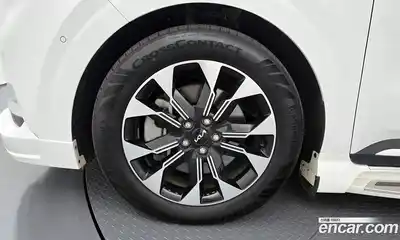 Kia Canival 2023 2.2 Автомат в Москве № 614090, миниатюра 5