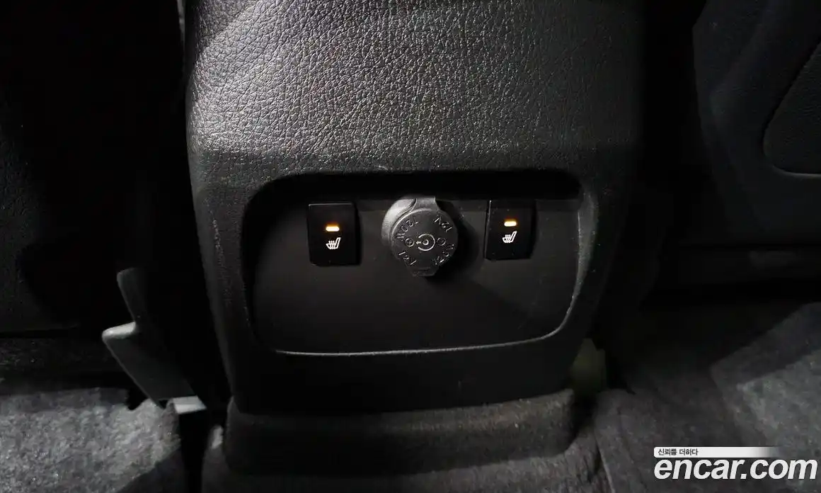 Kia Sorento 2011 2.0 Автомат в Москве № 614294, фото 19