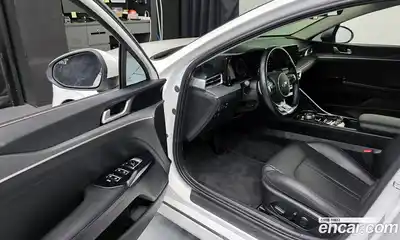 Kia K5 2020 1.6 Автомат в Москве № 614345, миниатюра 10