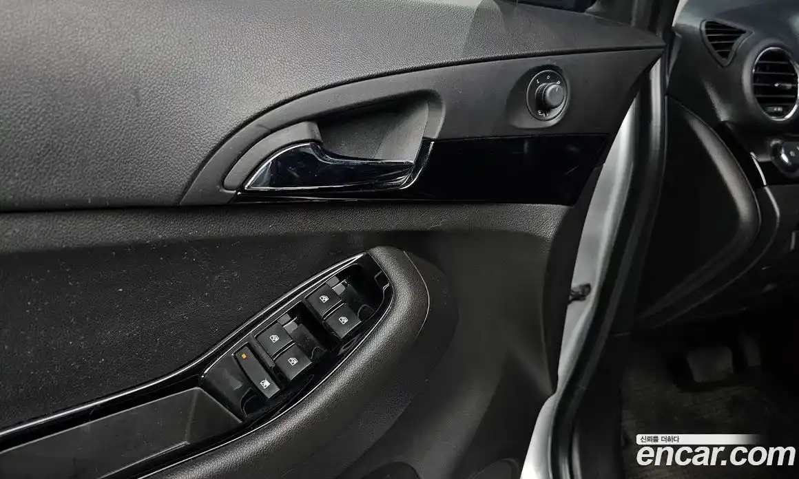 Chevrolet Orlando 2017 2.0 Автомат в Москве № 614378, фото 17