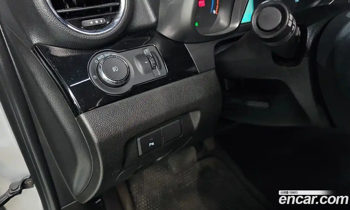 Chevrolet Orlando 2017 2.0 Автомат в Москве № 614378, фото 18