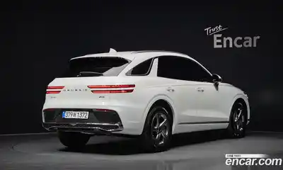 Genesis GV70 2025 2.5 Автомат в Москве № 614475, миниатюра 2