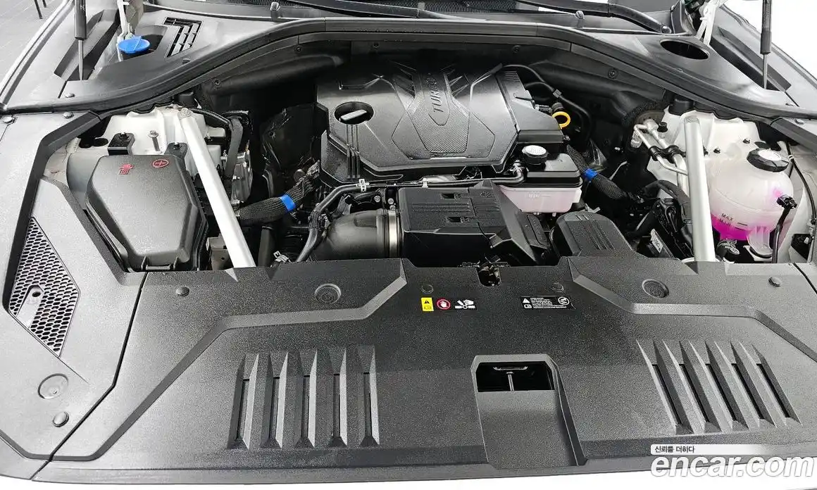 Genesis GV70 2025 2.5 Автомат в Москве № 614475, фото 6