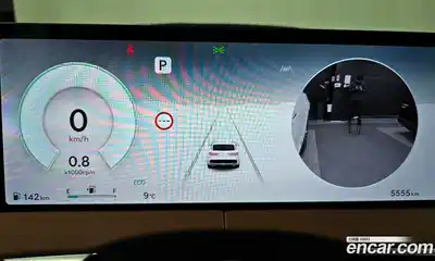 Genesis GV70 2025 2.5 Автомат в Москве № 614475, миниатюра 8