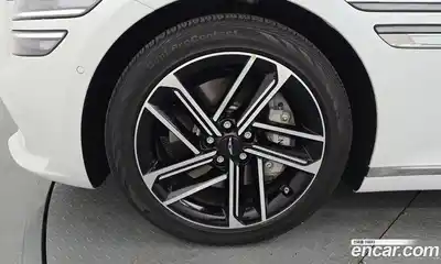 Genesis G80 2025 2.5 Автомат в Москве № 614624, миниатюра 5