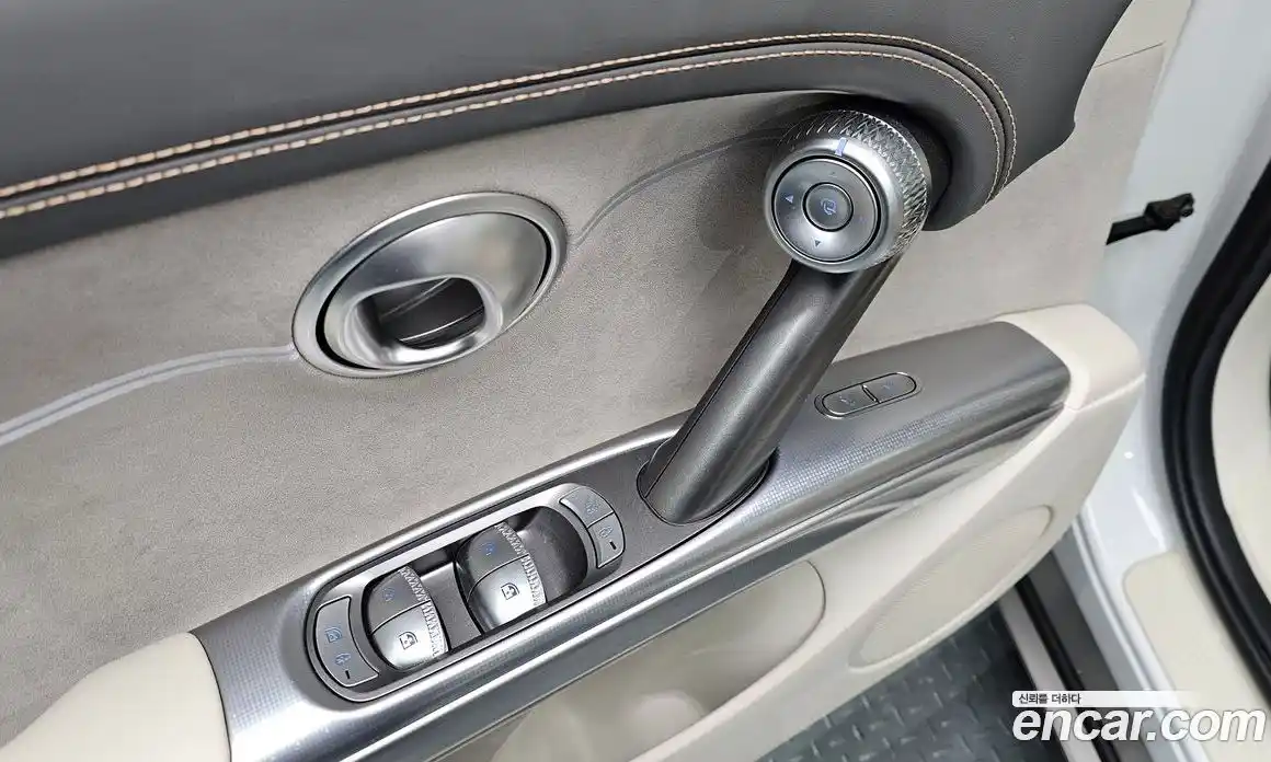 Genesis GV60 2022 0.1 Автомат в Москве № 614844, фото 12