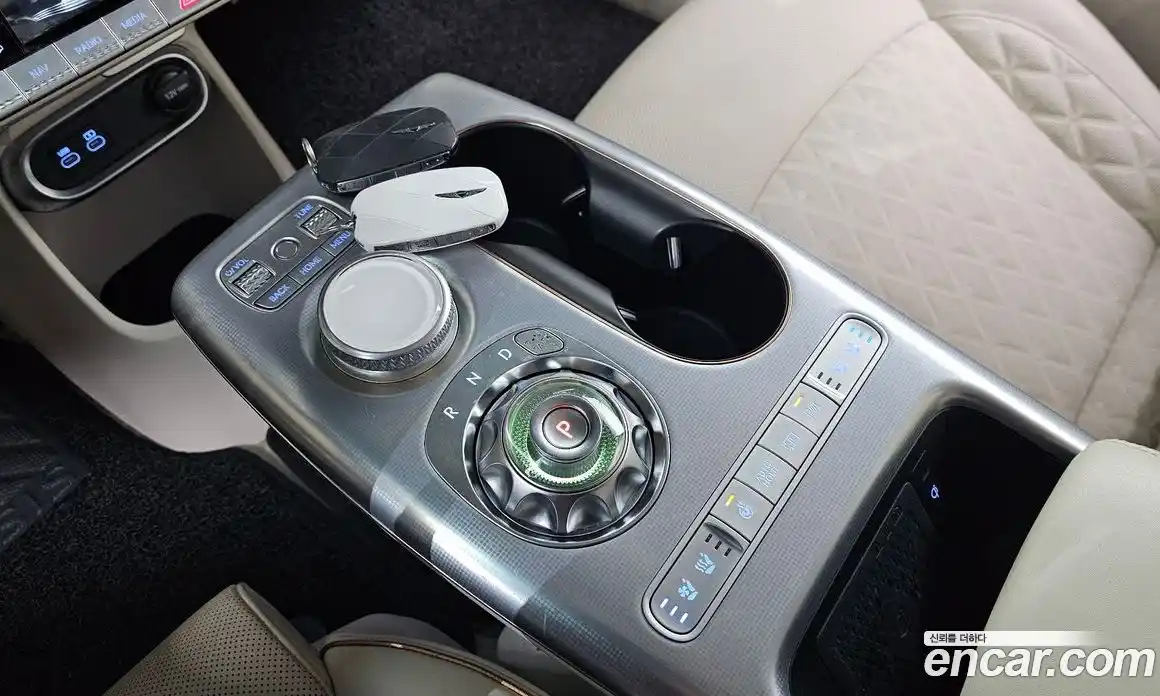 Genesis GV60 2022 0.1 Автомат в Москве № 614844, фото 9