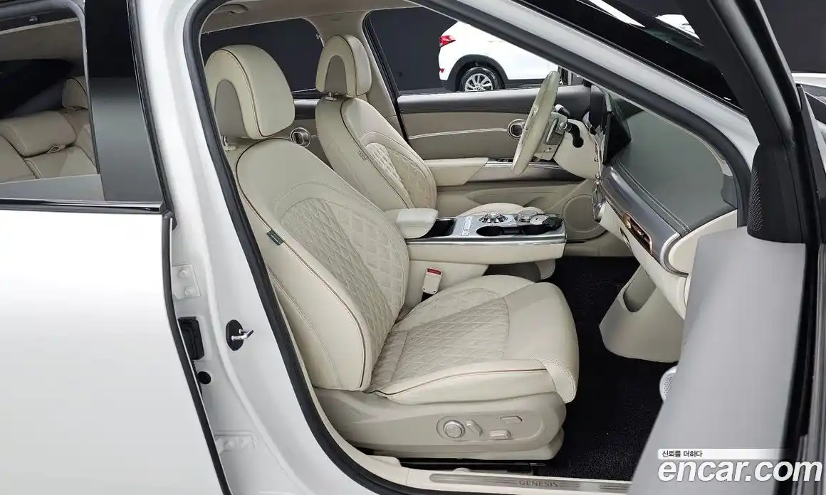 Genesis GV60 2022 0.1 Автомат в Москве № 614844, фото 10