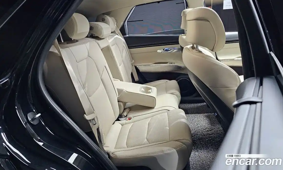 Genesis GV70 2023 2.5 Автомат в Москве № 614933, фото 12