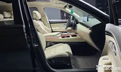 Genesis GV70 2023 2.5 Автомат в Москве № 614933, миниатюра 10