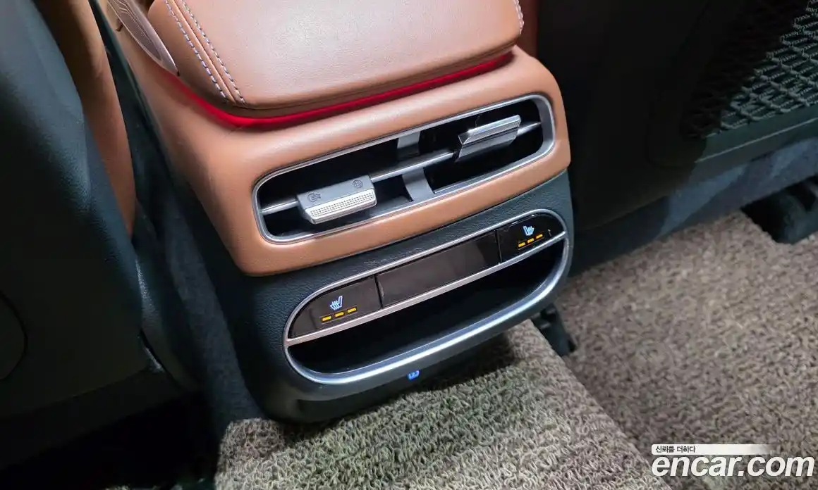 Genesis GV70 2022 2.5 Автомат в Москве № 614940, фото 19