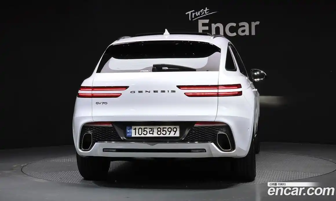 Genesis GV70 2022 2.5 Автомат в Москве № 614940, фото 4