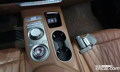 Genesis GV70 2022 2.5 Автомат в Москве № 614940, миниатюра 9