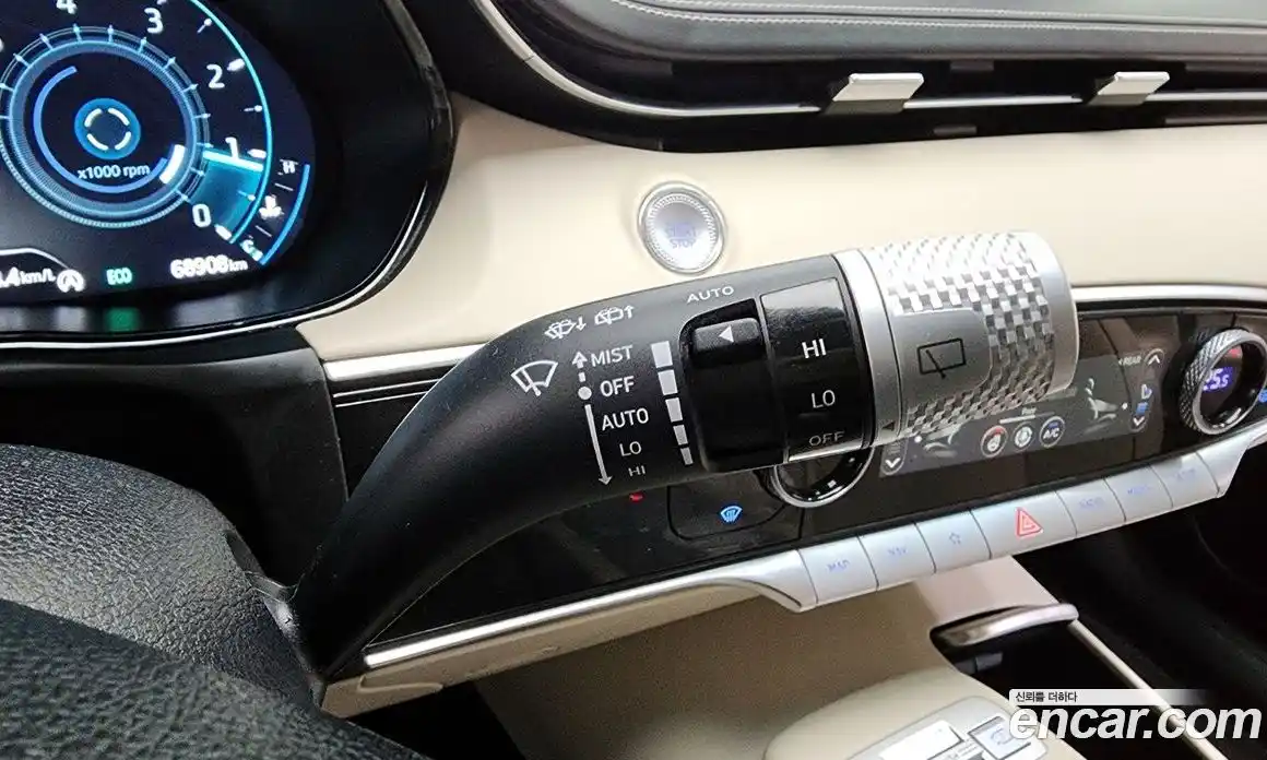 Genesis GV70 2023 2.2 Автомат в Москве № 614997, фото 15