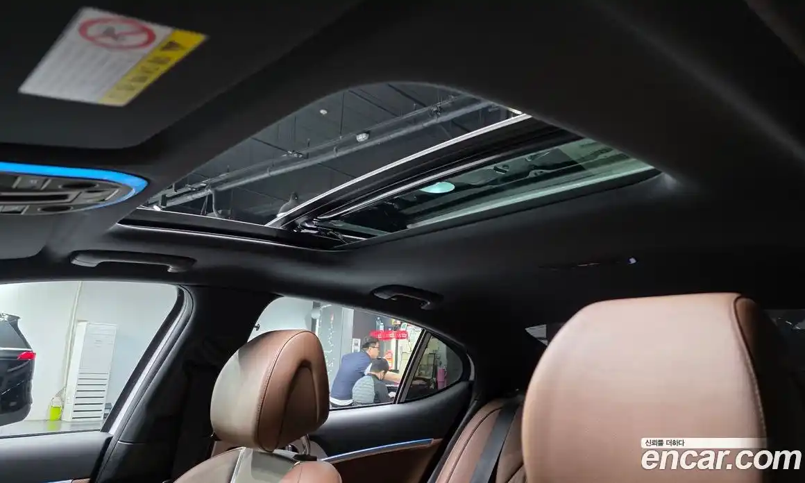 Genesis G70 2018 2.0 Автомат в Москве № 615106, фото 17