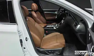 Genesis G70 2018 2.0 Автомат в Москве № 615106, миниатюра 10
