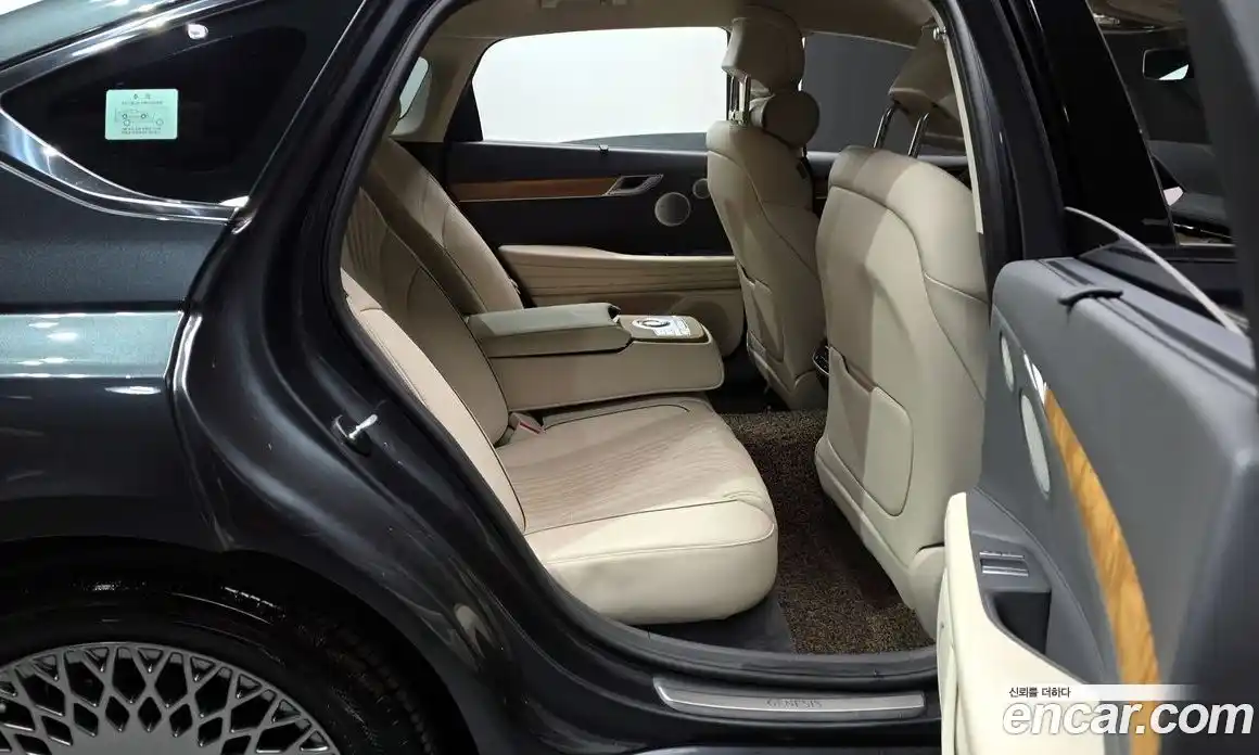 Genesis G80 2022 2.5 Автомат в Москве № 615335, фото 12