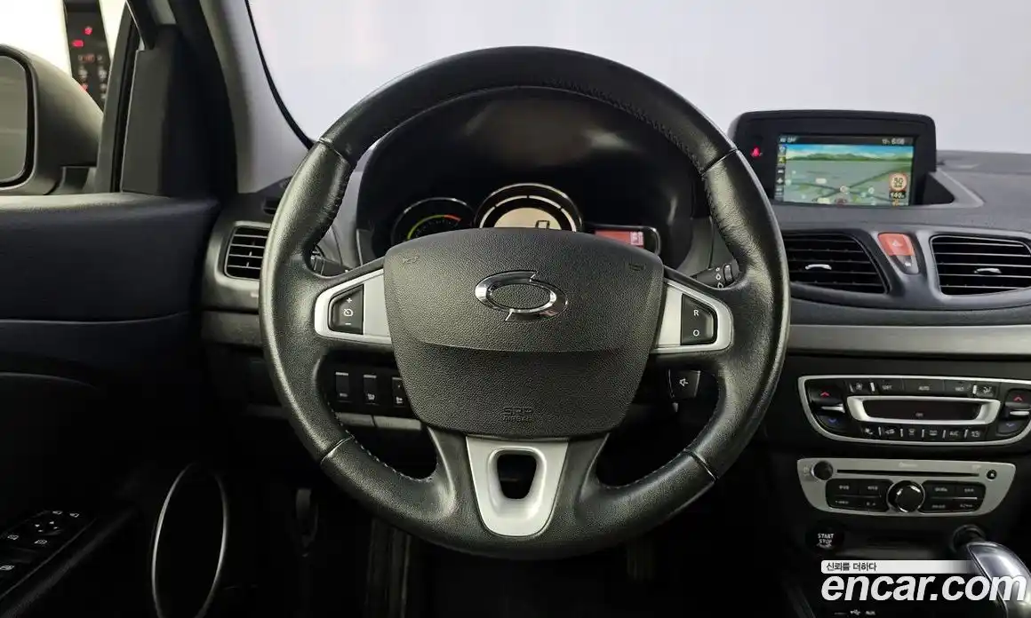 Renault SM3 2018 0.1 Автомат в Москве № 615344, фото 13