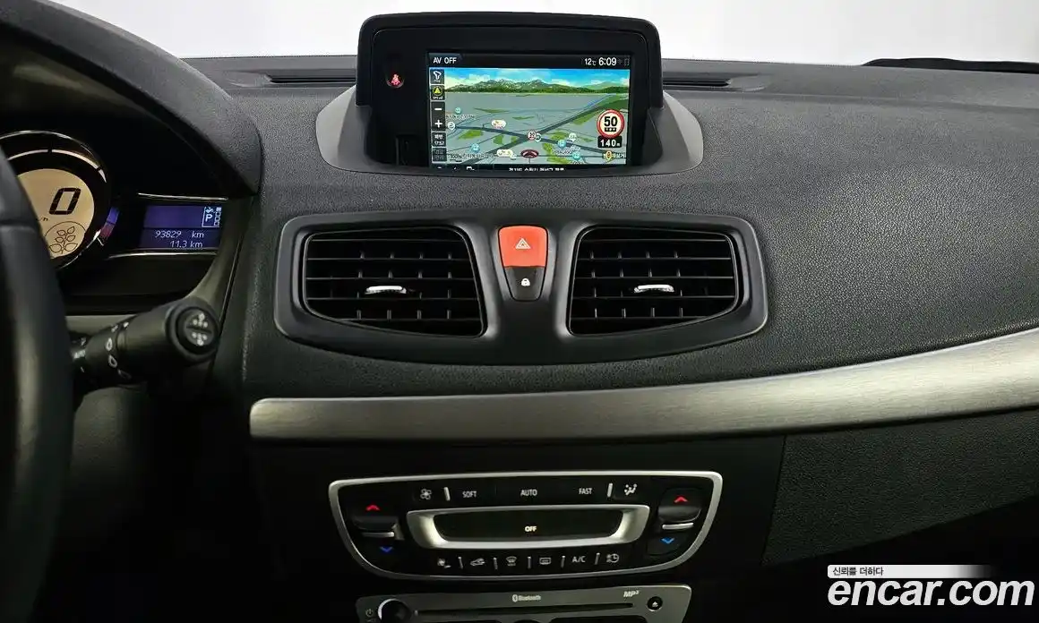 Renault SM3 2018 0.1 Автомат в Москве № 615344, фото 14