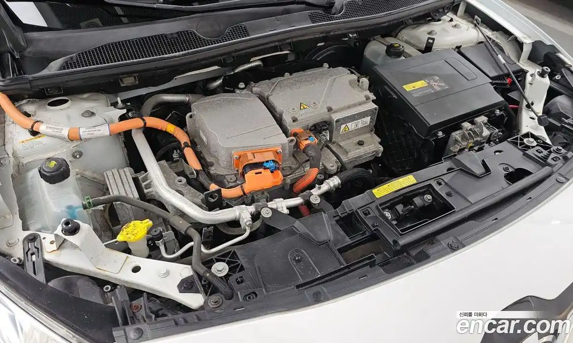 Renault SM3 2018 0.1 Автомат в Москве № 615344, фото 6