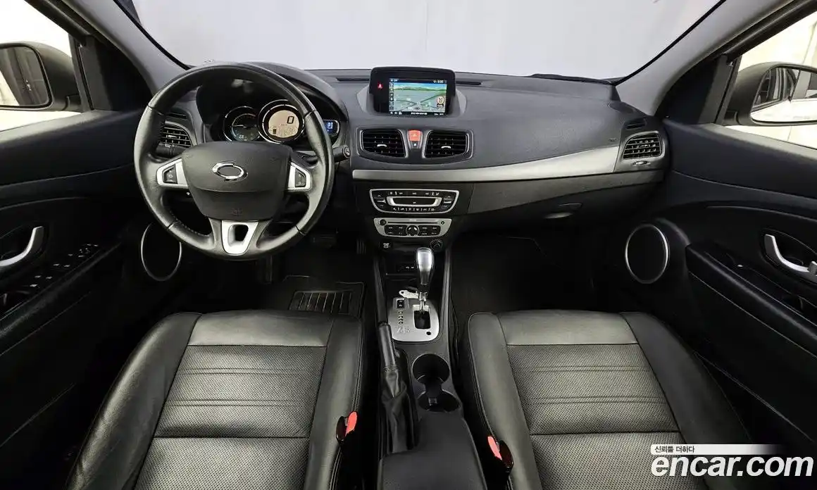 Renault SM3 2018 0.1 Автомат в Москве № 615344, фото 7