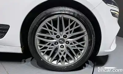 Genesis G70 2021 2.0 Автомат в Москве № 615429, миниатюра 5