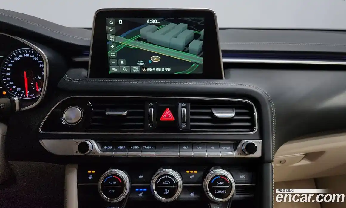 Genesis G70 2018 3.3 Автомат в Москве № 615585, фото 14