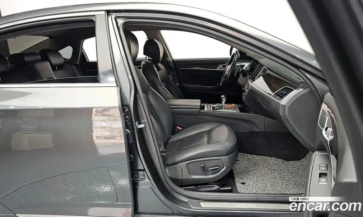 Genesis G80 2018 3.3 Автомат в Москве № 615700, фото 10