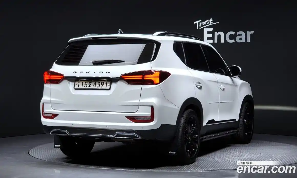 SsangYong Rexton 2021 2.2 Автомат в Москве № 616459, фото 2