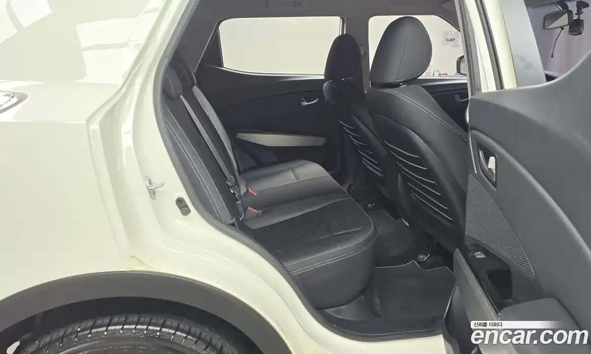 SsangYong TIBOLI 2016 1.6 Автомат в Москве № 616522, фото 12