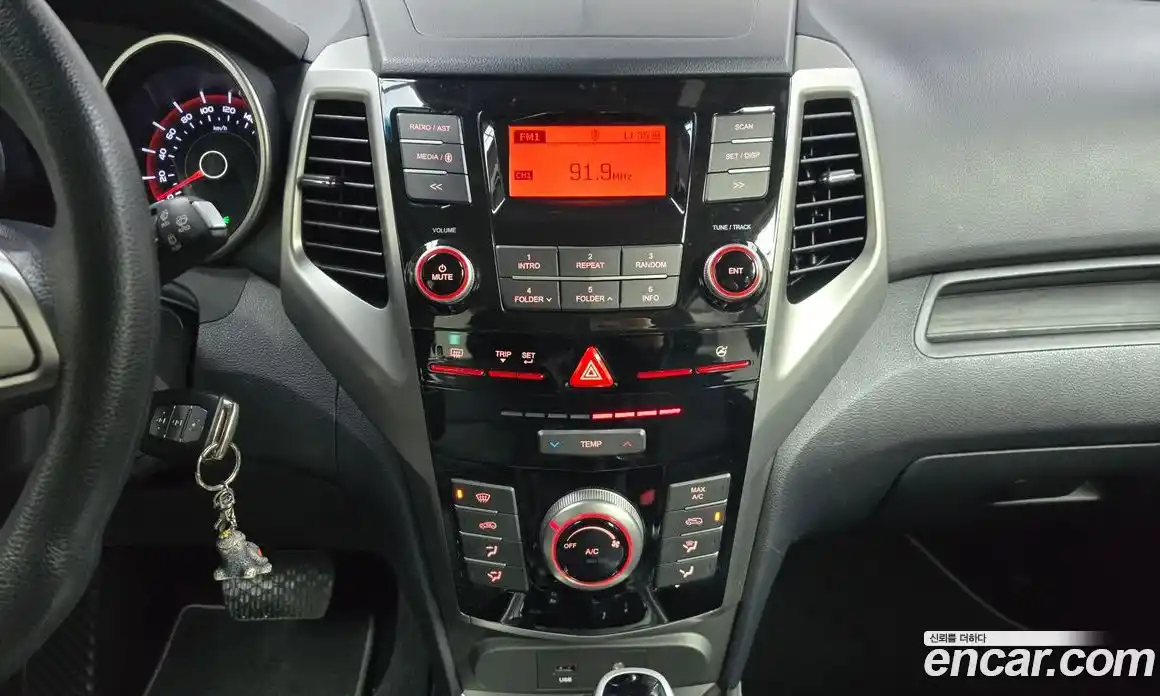 SsangYong TIBOLI 2016 1.6 Автомат в Москве № 616522, фото 14