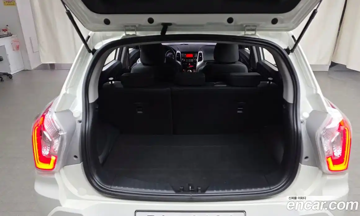 SsangYong TIBOLI 2016 1.6 Автомат в Москве № 616522, фото 20