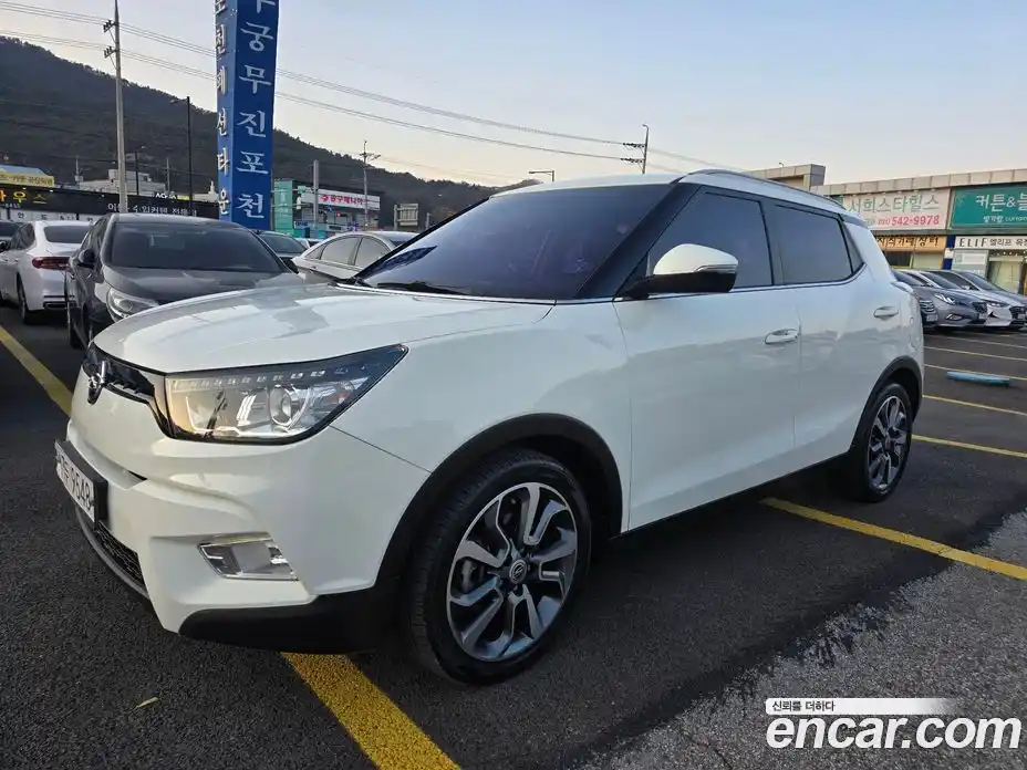 SsangYong TIBOLI 2016 1.6 Автомат в Москве № 616613, фото 2
