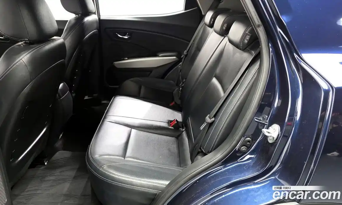 SsangYong TIBOLI 2016 1.6 Автомат в Москве № 616619, фото 12