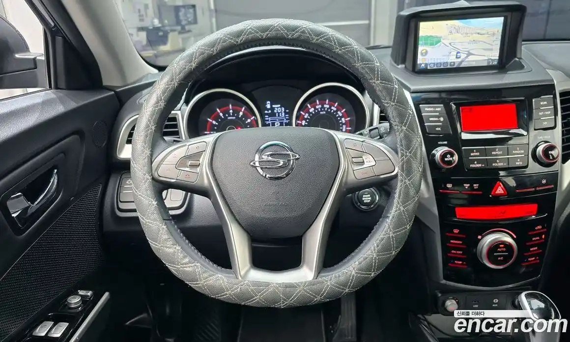 SsangYong TIBOLI 2016 1.6 Автомат в Москве № 616630, фото 14