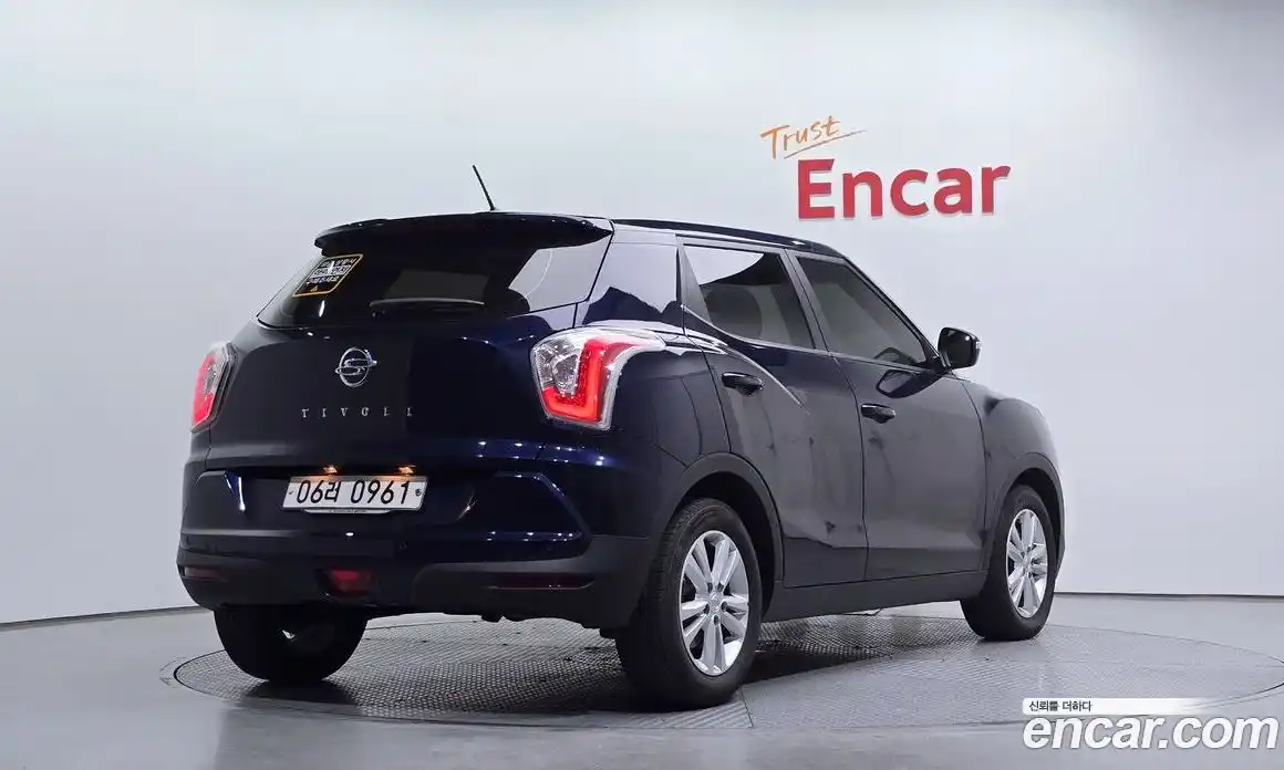 SsangYong TIBOLI 2016 1.6 Автомат в Москве № 616630, фото 2