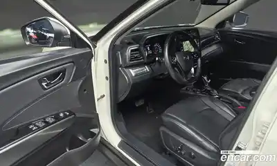 SsangYong TIBOLI 2022 1.5 Автомат в Москве № 616811, миниатюра 11